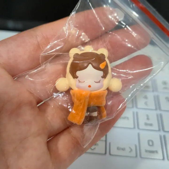 [BUNJANG] Pop Mart POBBEE Fluffy &amp; Cozy Series Figure / 팝마트 팝빈 플러피 &amp; 코지 시리즈
