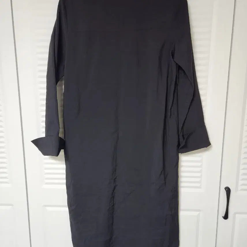 [SOLD OUT] COS 블랙 원피스