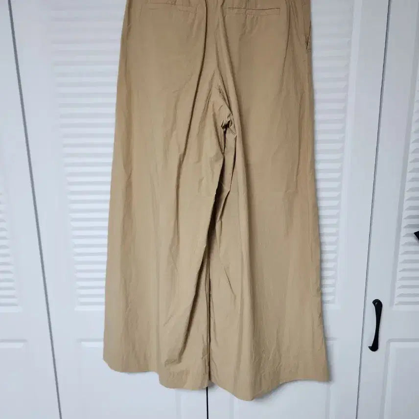 [SOLD OUT] 코스베이지 랩 스타일 와이드 팬츠