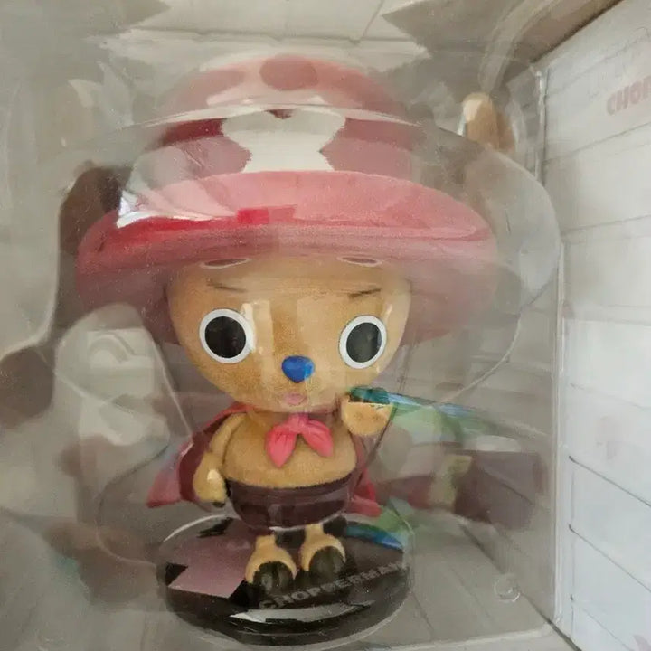 [BUNJANG] One Piece Chopperman Flockies Large Sofubi Figure (Sealed) / 미개봉 원피스 쵸파맨 플로키즈 쵸파 정품 소프비 피규어