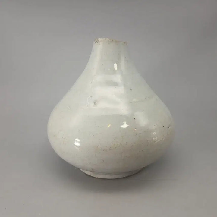 [BUNJANG] Joseon Dynasty Bunwon Celadon Porcelain Vase / 골동품 조선후기 관요 분원 순백자 병