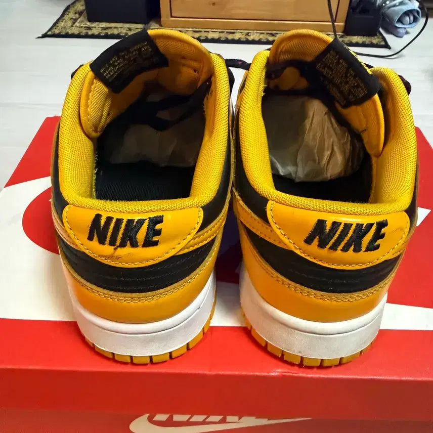 [SOLD OUT] [280] 나이키 덩크 로우 골든로드