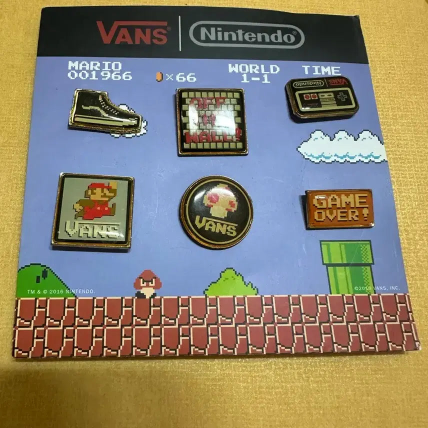 [BUNJANG] Nintendo Vans Pin Button Promotion Pinback Set / 닌텐도 반스 핀 버튼 프로모션 핀백 세트 판매합니다.