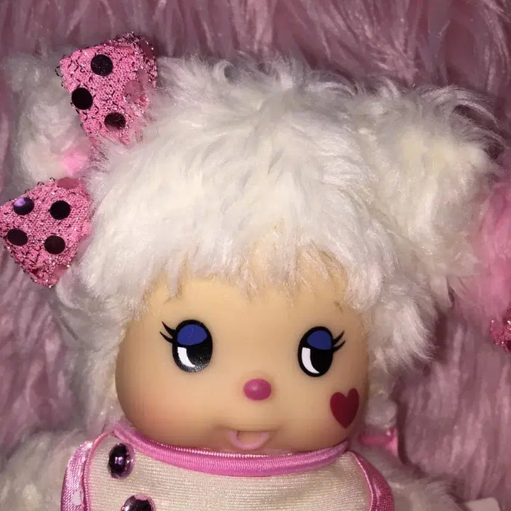 [BUNJANG] Classic Monchhichi ChamCham Bear Bib Keychain Set (Pink, White) / 고전 몬치치 챰챰베어 턱받이 (핑크,화이트) 키링 세트