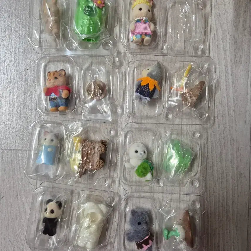 [BUNJANG] Sylvanian Families Adventure Blind Bag Full Set (8 types) / 실바니안 어드벤처 블라인드백 8 종 풀세트 새 제품