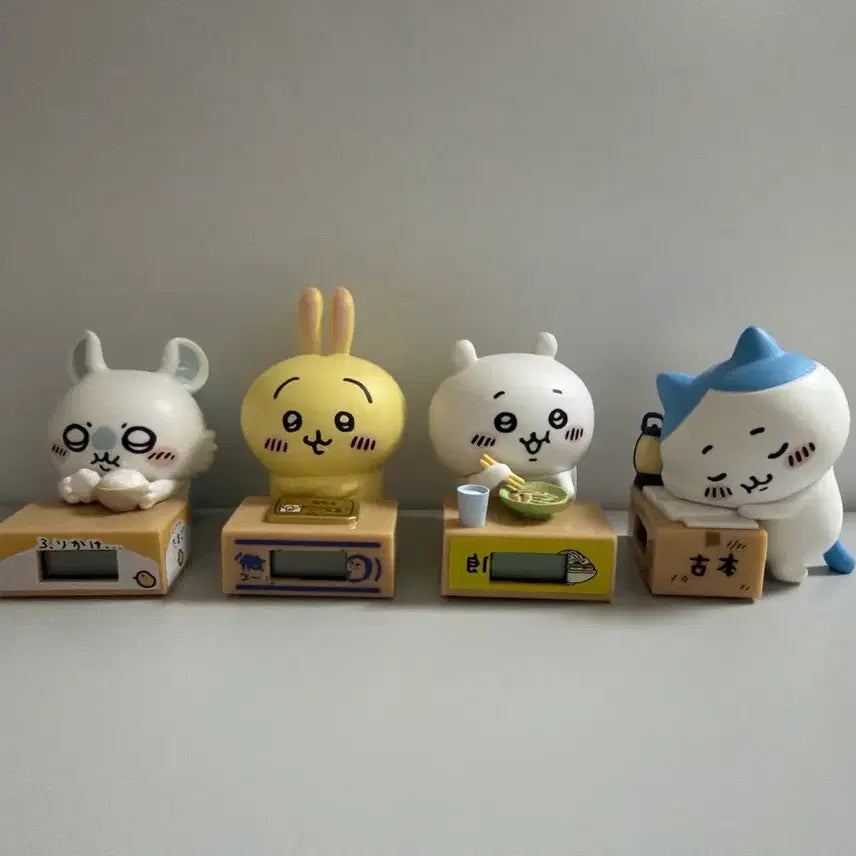 [BUNJANG] Cheekawaii Clock Figure Bundle / 치이카와 시계 피규어 일괄 판매합니다 (사진 총 3장)