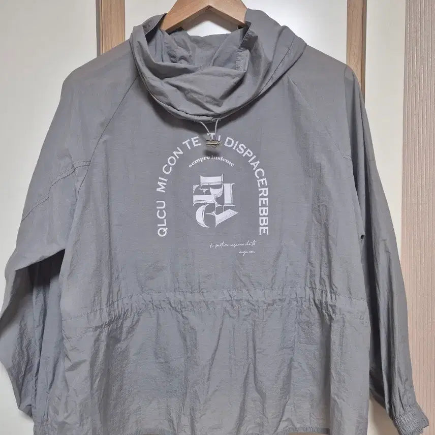 [BUNJANG] NICE CLAUP Windbreaker Jacket (Size 55) / 나이스크랍. 바람막이(55)최~상