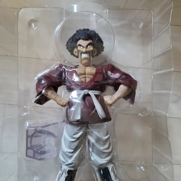[SOLD OUT] 드래곤볼 마스터라이즈 Mr.사탄 피규어 팝니다.