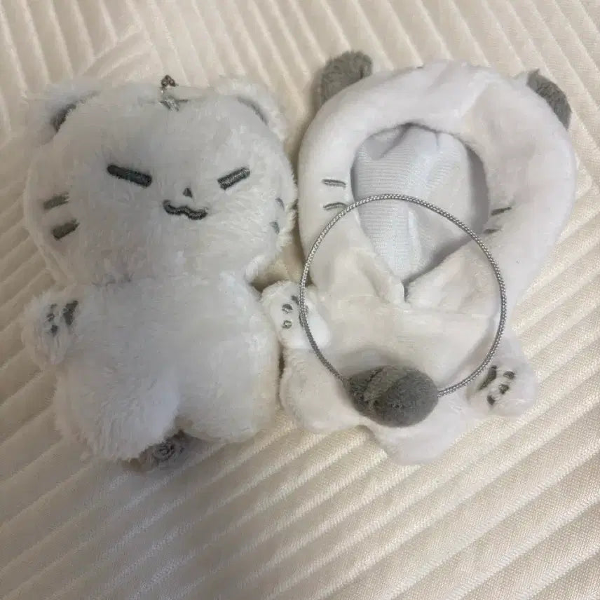 [BUNJANG] Hoshi Doll with Bag and Clothes / 호찌 인형 (가방, 옷 포함) 1.0