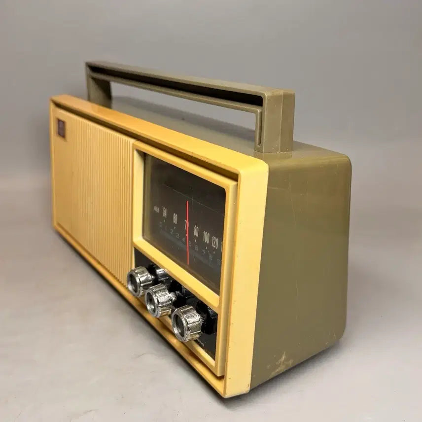 [BUNJANG] Goldstar RM 813 Radio / 금성라디오 RM 813 골드스타