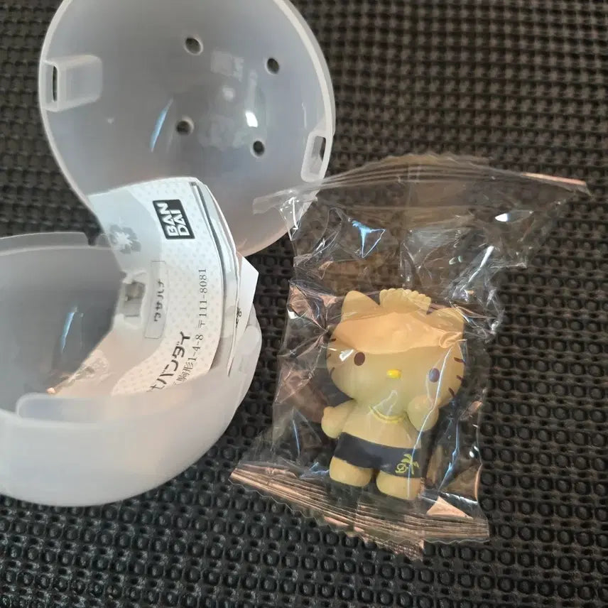 [BUNJANG] Sanrio Vacation Tanning Gacha Dear Daniel Figure / 산리오 바캉스 태닝 가챠 디어 다니엘 피규어