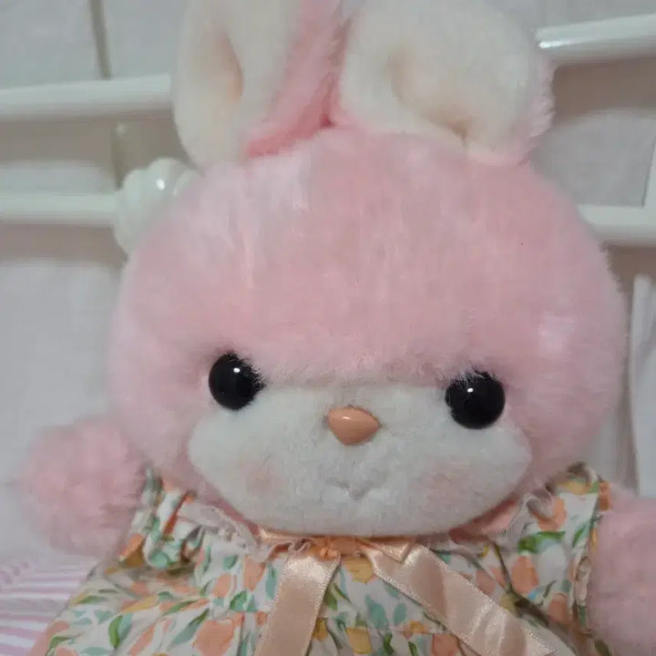 [BUNJANG] Yoshitoku Usakko (Usutto) Plush / 요시토쿠 토끼 (웃토)