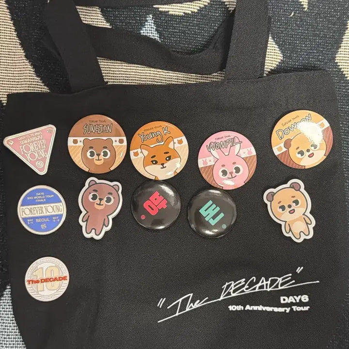[BUNJANG] Day6 Bundle Set Pin Badges / 데이식스 뱃지, 핀뱃지 일괄