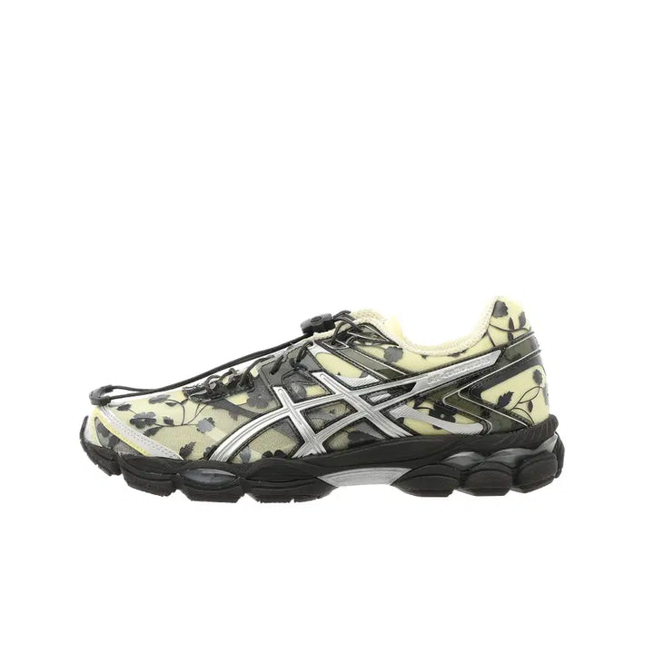 [BUNJANG] ASICS x Cecilie Bahnsen GEL-Cumulus 16 Black Yellow (US 8) / [260] 아식스 x 세실리에 반센 젤 큐물러스 16 블랙 옐로우