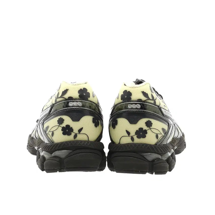 [BUNJANG] ASICS x Cecilie Bahnsen GEL-Cumulus 16 Black Yellow (US 8) / [260] 아식스 x 세실리에 반센 젤 큐물러스 16 블랙 옐로우