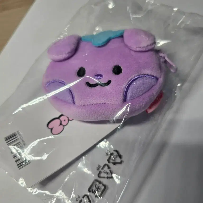 [BUNJANG] ATEEZ Mightyz Sanrio Mini Face Pouch / 에이티즈 마이티즈 사니요 미니 얼굴 파우치