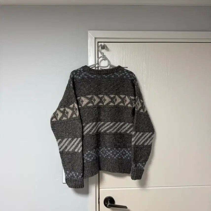 [BUNJANG] Pure New Wool 100% Knit / 퓨어 뉴울 100 니트