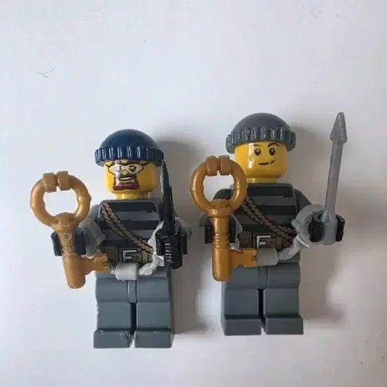[BUNJANG] LEGO City Thief Minifigure Bundle / 레고 시티 도둑 미니피규어 레고 판매합니다.