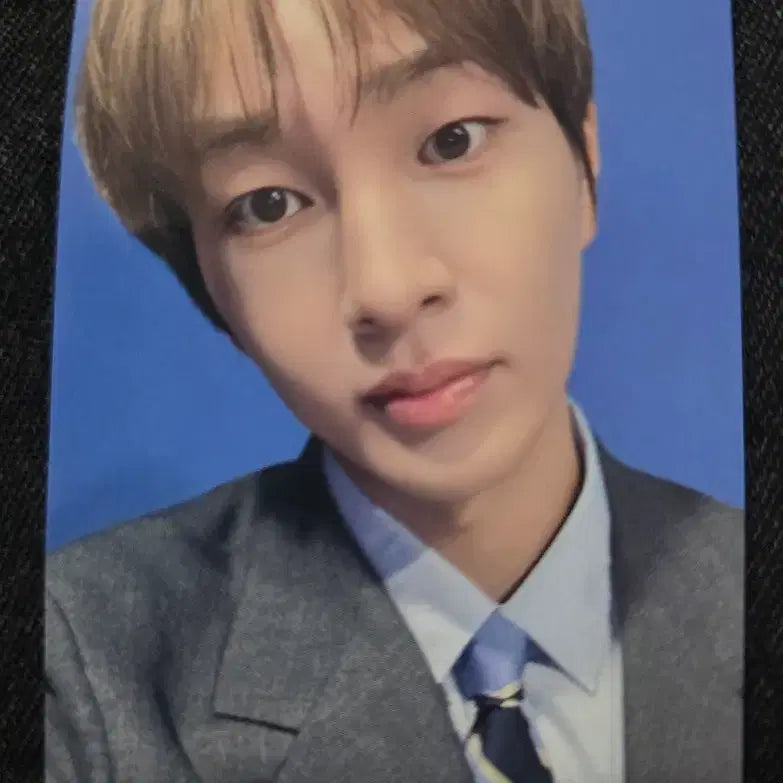 [BUNJANG] Onew Tough Love POB Photocard Set / 온유 터프러브 미공포 1세트