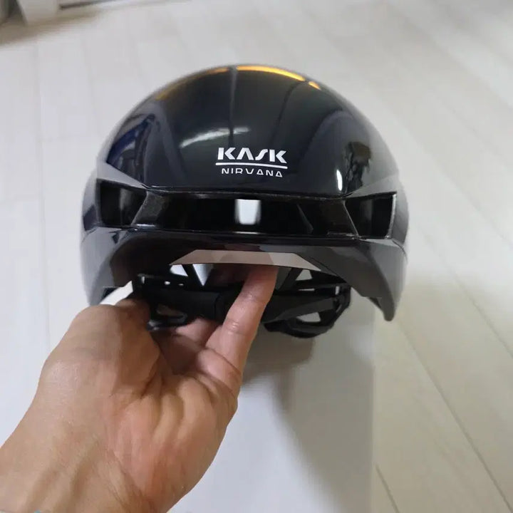 [BUNJANG] Kask Nirvana Blueberry Helmet (L) / 카스크 니르바나 블루베리 L 사이즈 헬멧 팝니다