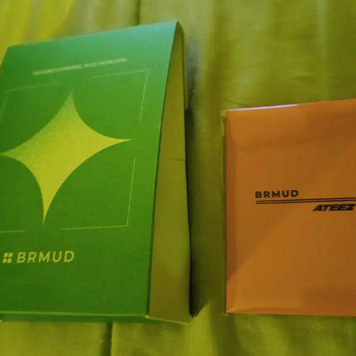 [BUNJANG] Ateez Birthday Photocard Bundle Set / 미개봉 brmud 마스크 샘플 + 에이티즈 포카 풀세트 + 키캡 키링
