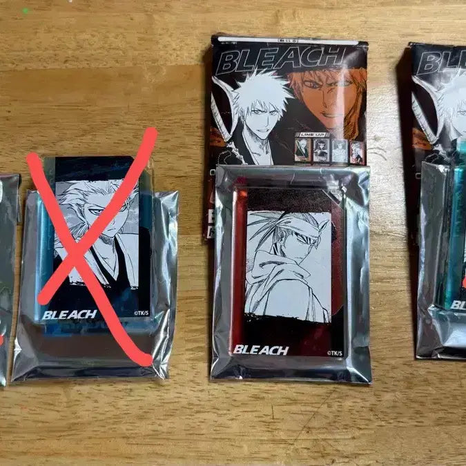 [BUNJANG] Bleach Jump Shop Acrylic Keychain - Kisuke Urahara, Toshiro Hitsugaya, Renji Abarai, Ulquiorra Cifer / 블리치 아크릴 키링 점프샵 우라하라 토시로 렌지 우르키오라