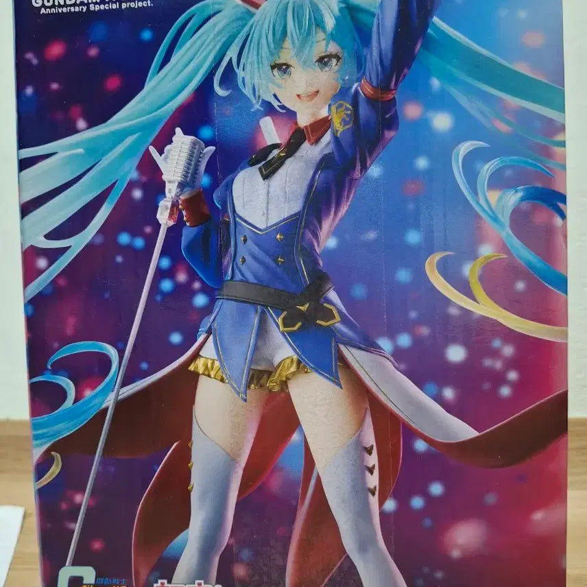 [BUNJANG] Hatsune Miku Trio-Try-iT Outing Dress &amp; Gundam Collaboration Figure Set / 미쿠 피규어 (2종) Trio-Try-iT 외출드레스 / 건담 콜라보
