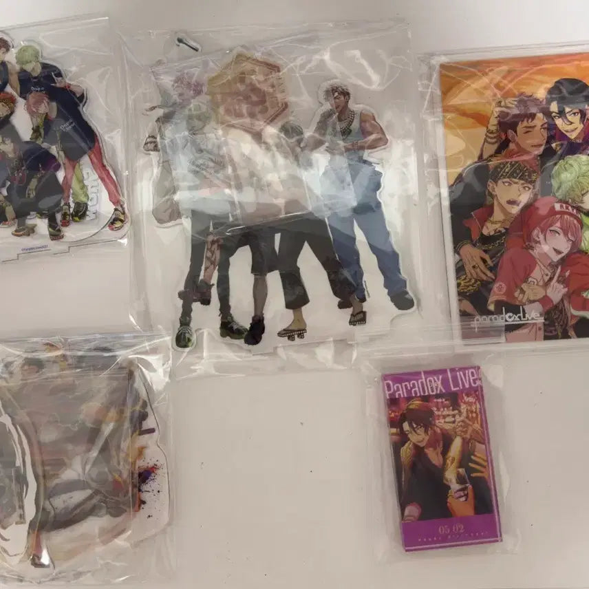 [BUNJANG] Paradox Live Iori Acrylic Standee (Bundle Set) / 파라라이 파라독스 라이브 이오리 아크릴 판매