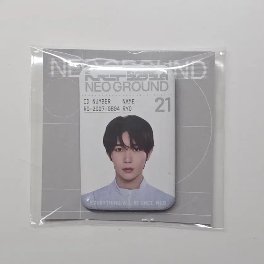 [BUNJANG] NCT Neo City : The Origin Random Badge Gacha / 엔시티 10주년 팝업 네오그라운드 위시 료 랜덤 뱃지 가챠
