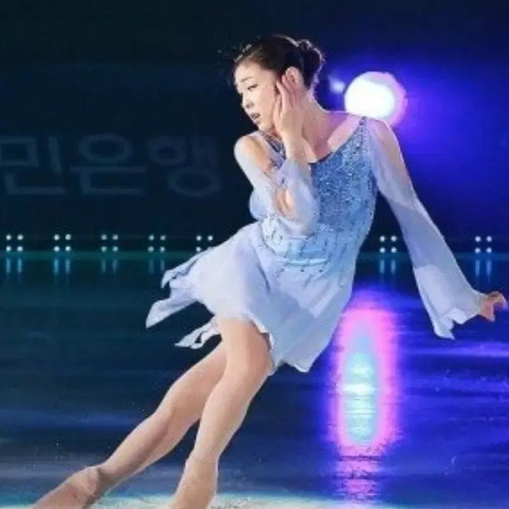 [BUNJANG] Yuna Kim Retirement Commemorative Silver Medal / 김연아선수 은퇴 기념 은메달