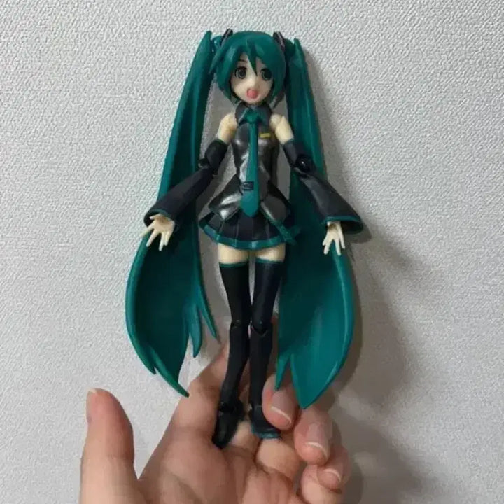 [BUNJANG] Hatsune Miku Figma 1.0 Figure / 하츠네 미쿠 피그마 1.0 피규어