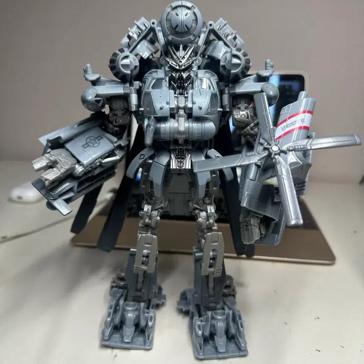 [BUNJANG] Transformers Studio Series Leader Class Blackout / (최종가)트랜스포머 스튜디오시리즈 블랙아웃 단품