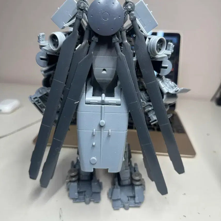 [BUNJANG] Transformers Studio Series Leader Class Blackout / (최종가)트랜스포머 스튜디오시리즈 블랙아웃 단품