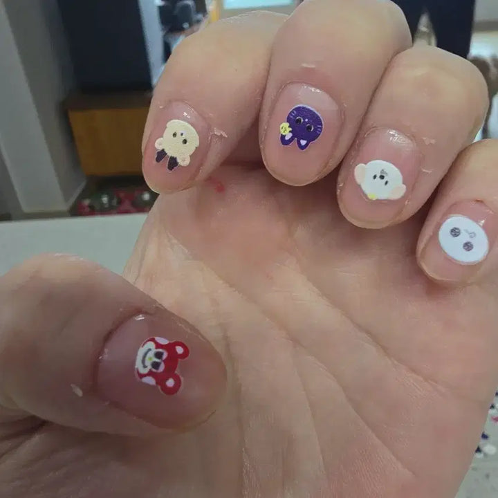 [BUNJANG] RIIZE LyRyz Nail Sticker / 라이즈 네일 스티커 2장세트 가격 4000원