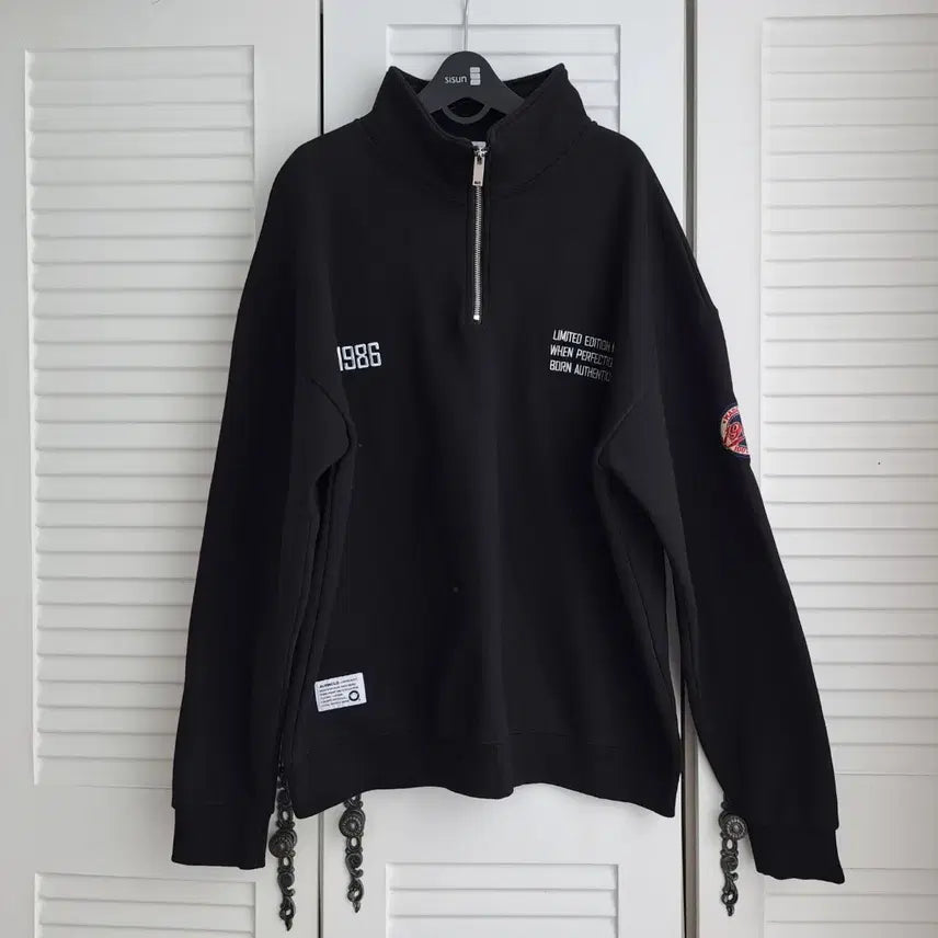 [BUNJANG] Black Half-Neck Wide Sweatshirt / 블랙 하프넥 와이드맨투맨 100