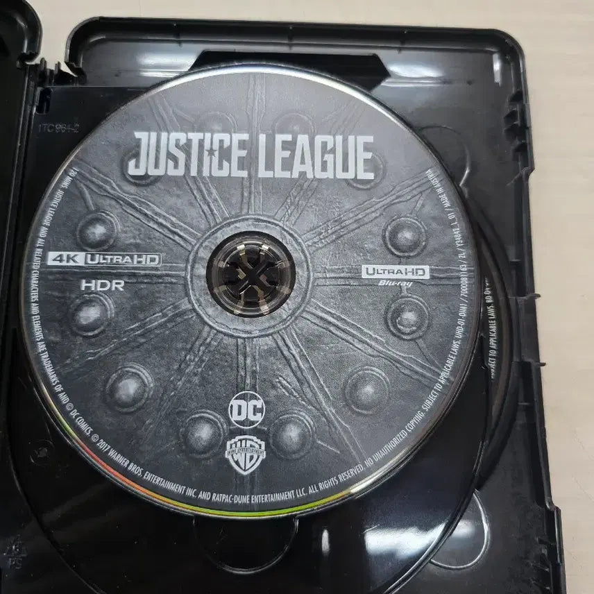 [BUNJANG] Justice League (DVD/Blu-ray) Action Film / [BD](블루레이) DC액션외국영화 "저스티스리그" 판매합니다.