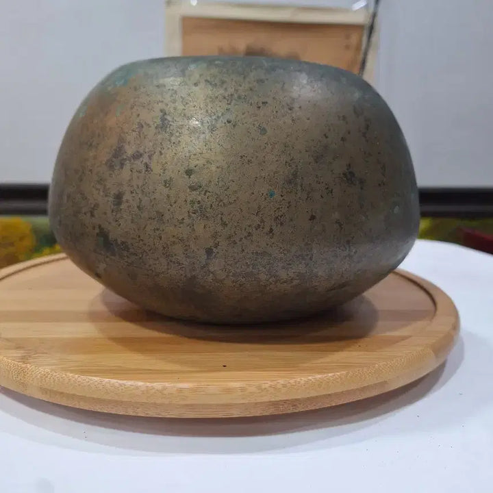 [BUNJANG] Antique Brass Chamber Pot - Joseon Dynasty / 놋쇠 요강