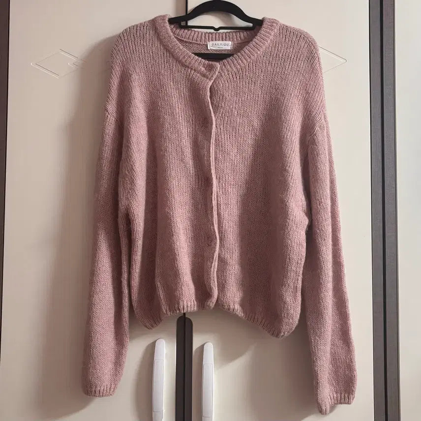 [BUNJANG] Pink Cardigan / (택포) 핑크 가디건