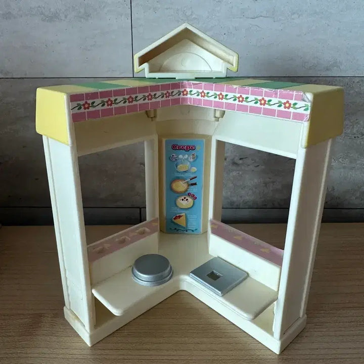 [BUNJANG] Sylvanian Families Discontinued Crepe Shop Playset / 실바니안 올드 단종 크레페샵