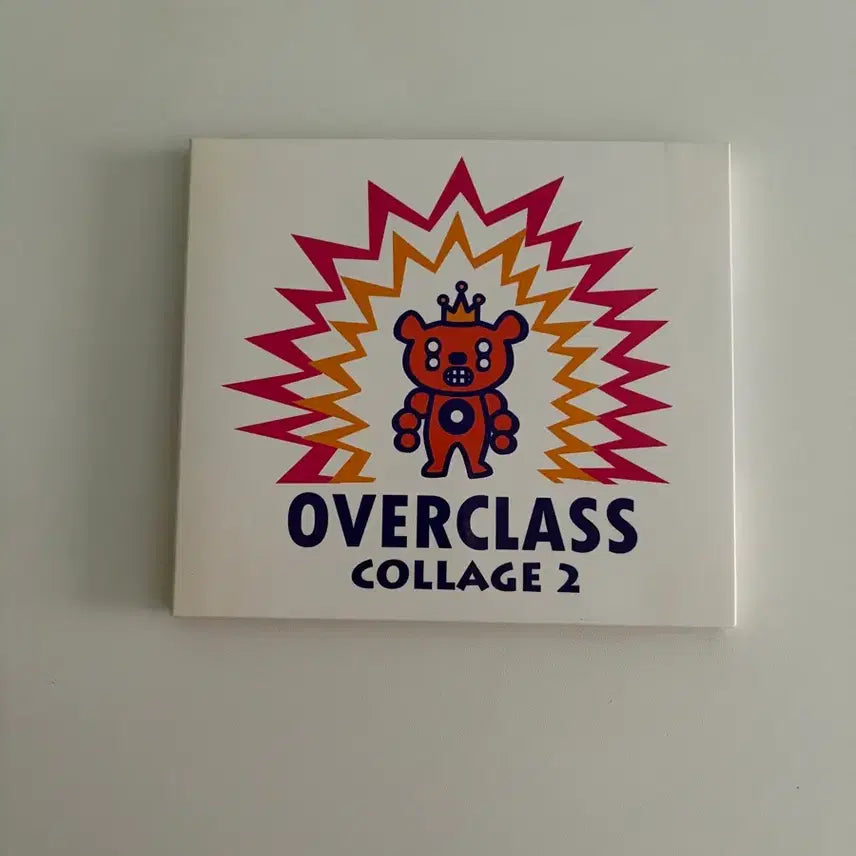 [BUNJANG] Overclass Collage 2 Collage Photobook / Overclass Collage 2 오버클라스 콜라쥬