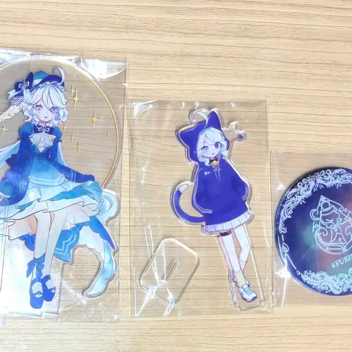 [BUNJANG] Genshin Impact Furina Acrylic Stand Bundle / 원신 푸리나 아크릴스탠드 3개 일괄 양도