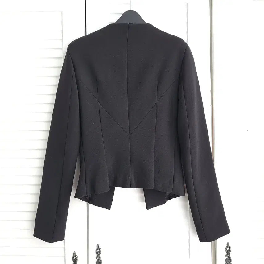 [BUNJANG] K&amp;K Black Cubic Embellished Jacket Size 55 / K&amp;K 블랙 큐빅 장식 자켓 55