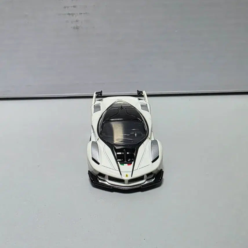 [BUNJANG] Tomica Premium 1/64 Ferrari FXX K / 할인 1/64 다이캐스트 토미카 프리미엄 페라리 FXXK