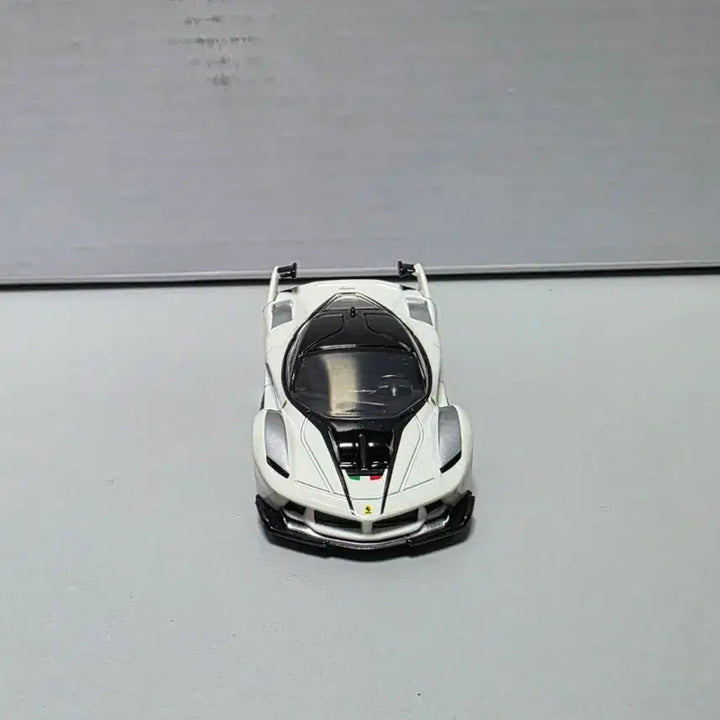 [BUNJANG] Tomica Premium 1/64 Ferrari FXX K / 할인 1/64 다이캐스트 토미카 프리미엄 페라리 FXXK