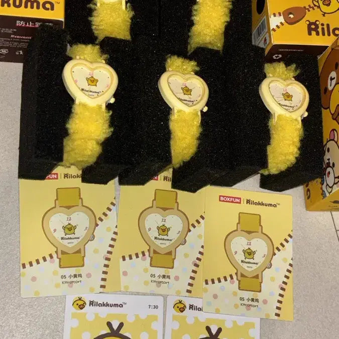[BUNJANG] Kiiroitori Heart Wristwatch / (당일발송) 개밤티 키이로이토리 하트 시계 돼병이 닭털날림 돼지병아리