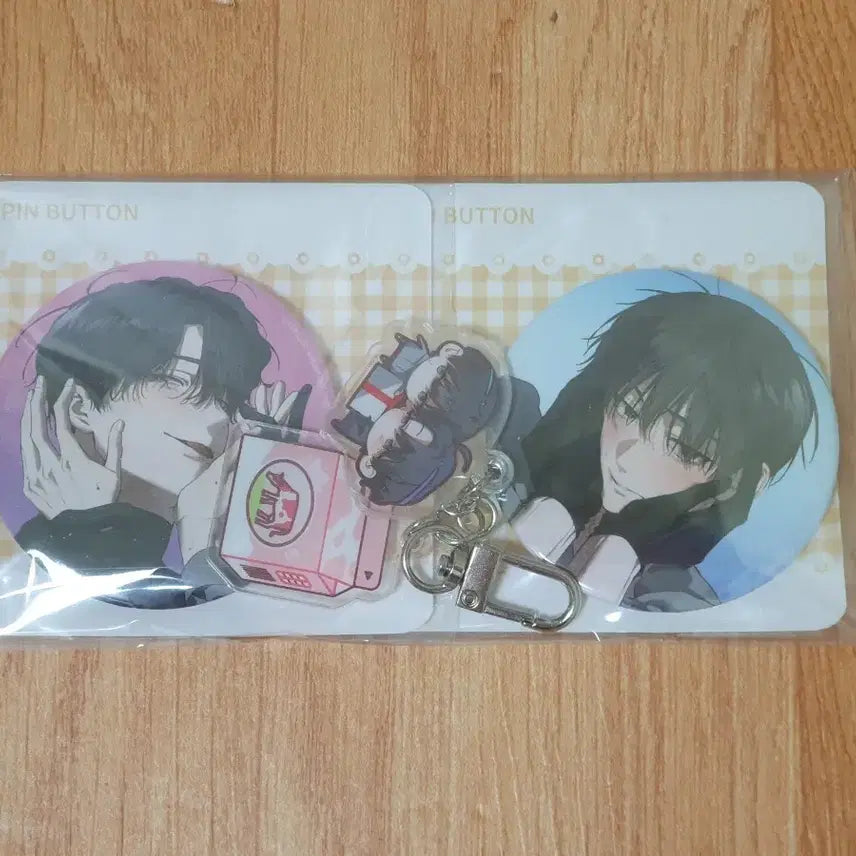 [BUNJANG] How to Live Quietly Hunter Acrylic Keyring &amp; Can Badge Set / 헌터는 조용히 살고 싶다헌조살 아크릴 키링&amp;캔배지SET 웹툰 굿즈 미개봉