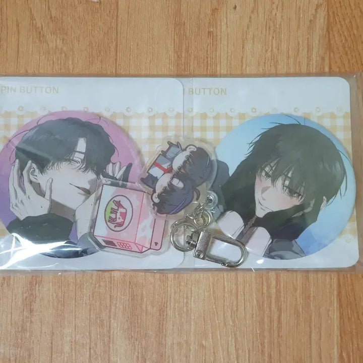 [BUNJANG] How to Live Quietly Hunter Acrylic Keyring &amp; Can Badge Set / 헌터는 조용히 살고 싶다헌조살 아크릴 키링&amp;캔배지SET 웹툰 굿즈 미개봉