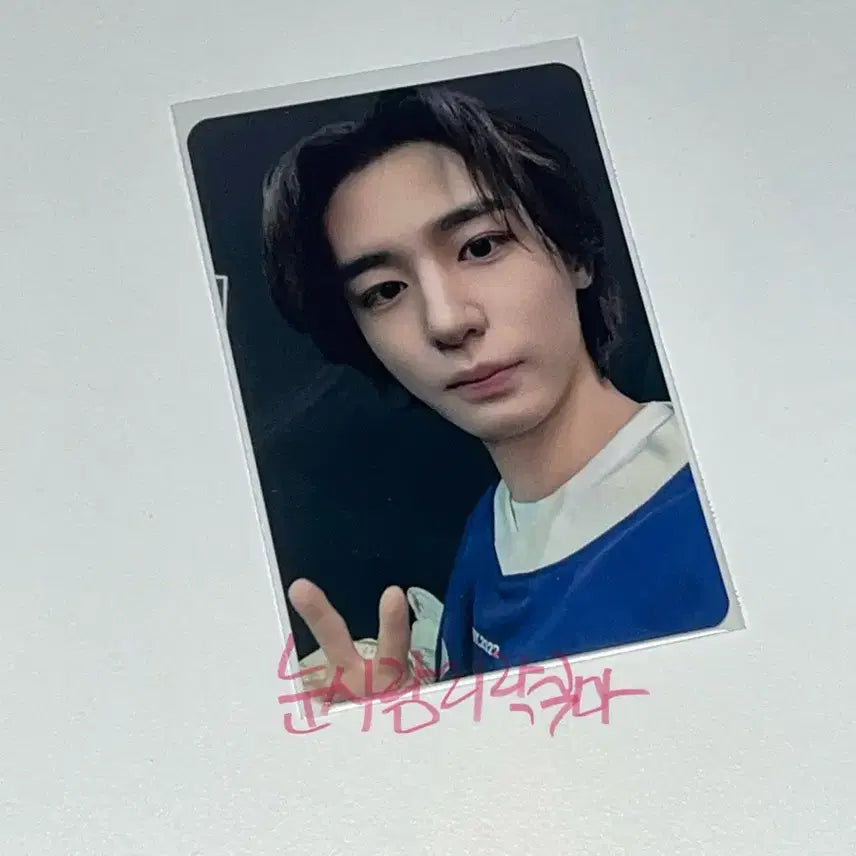 [BUNJANG] BOYNEXTDOOR 2023 SBS Gayo Daejeon Holiday Leehan Photocard / 보넥도 가요대전 홀리데이 이한 포카