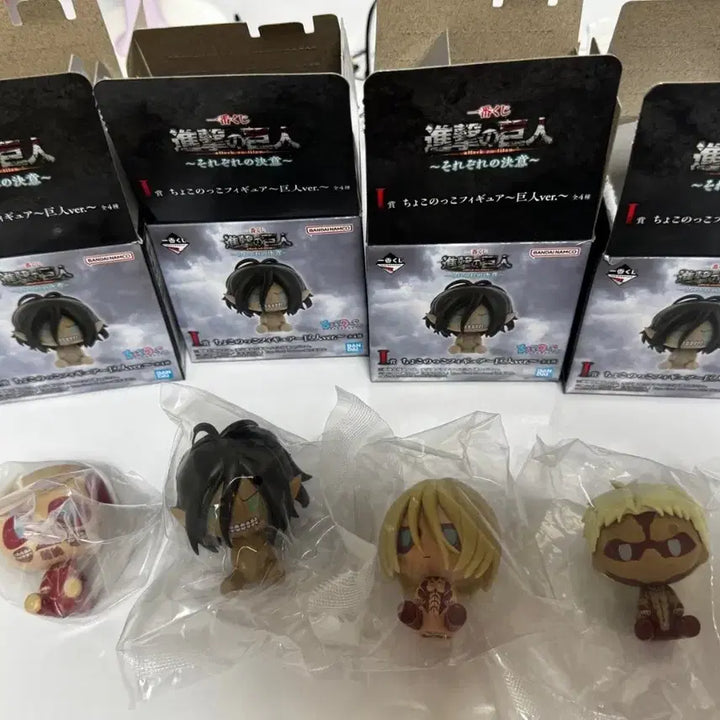 [BUNJANG] Attack on Titan Choco-Noko 4-Figure Full Set / 진격의거인 i상 초코노코 4개 풀셋
