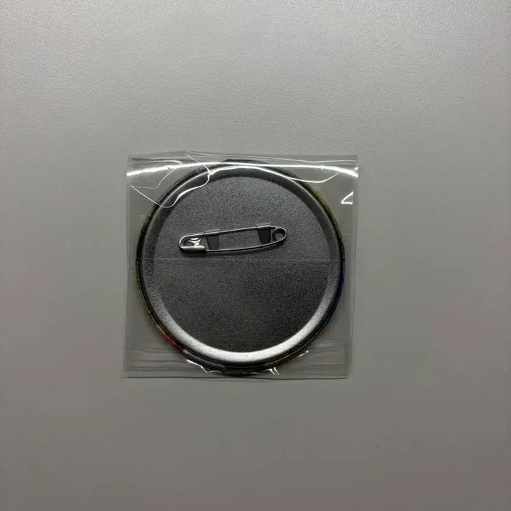 [BUNJANG] Project SEKAI Akito Can Badge / 프세카 아키토 캔뱃지